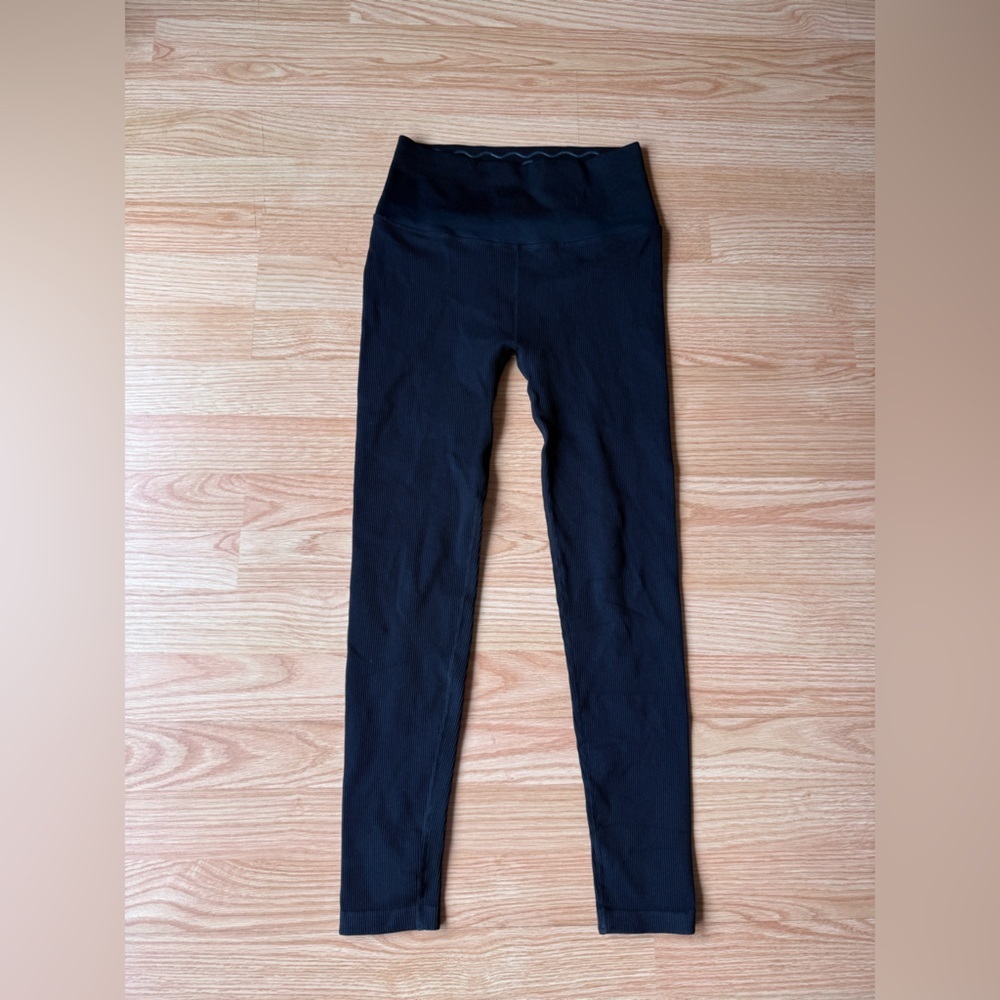 Spiritual Gangster Ribbed Seamless Black High-Waisted Leggings Size XS/S - Picture 3 of 8